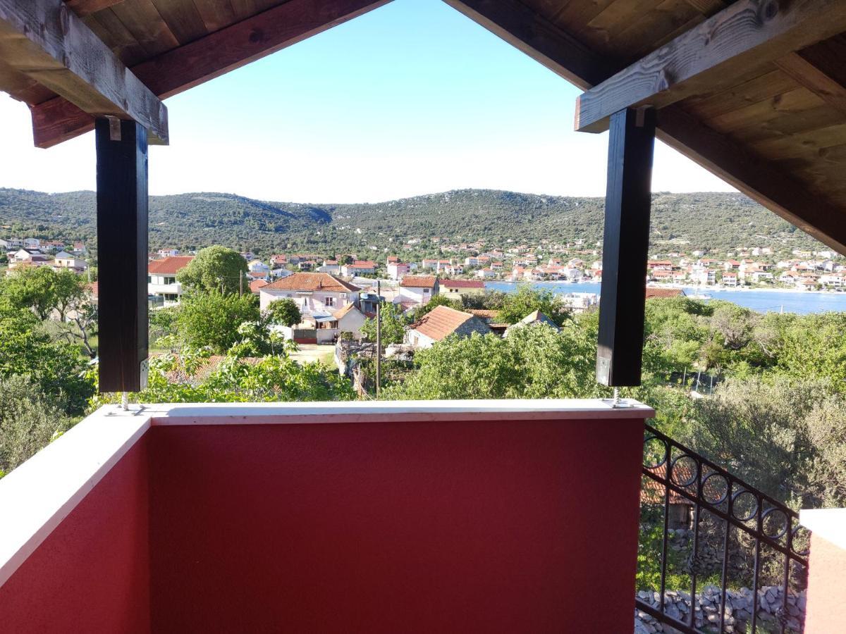 Guest House Maslina Vinišće Zewnętrze zdjęcie